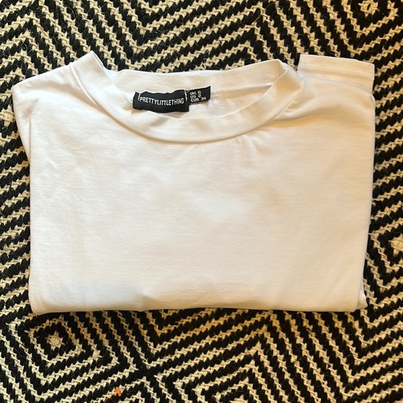 PRETTY LITTLE THING white tunic/mini - Picture 5 of 6